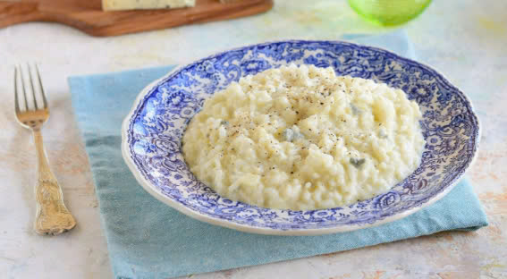 Risotto là một món cơm nổi tiếng từ vùng Lombardy